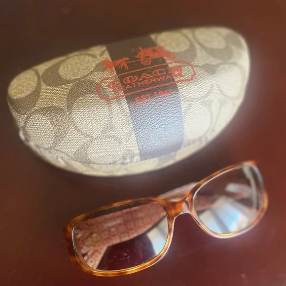 Coach Tortoise Shell Sunglasses - Case Included - Picture 1 of 10